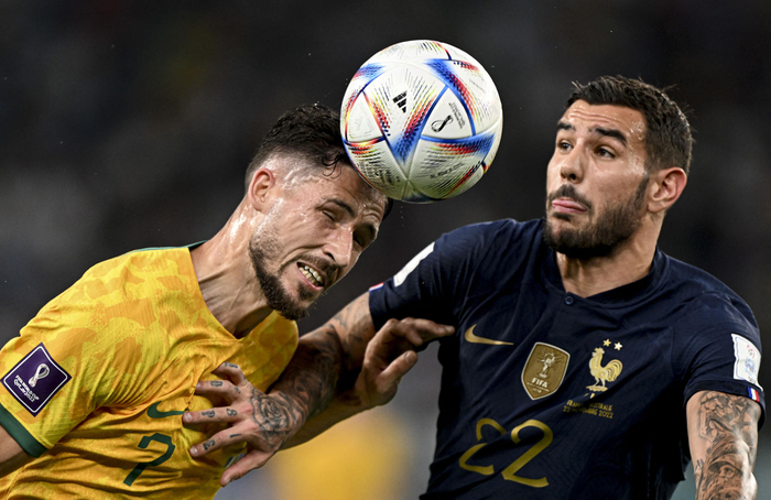 法国队翻盘日本队，奥恰洛夫点燃赛场