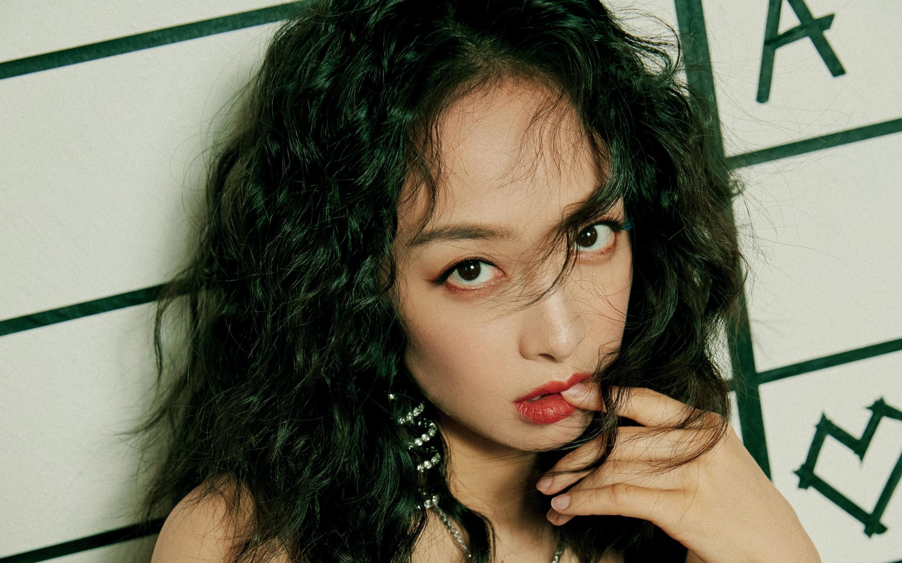 芬兰战车加时赛，塞维利亚弯道，F1年度王座的最终裁决