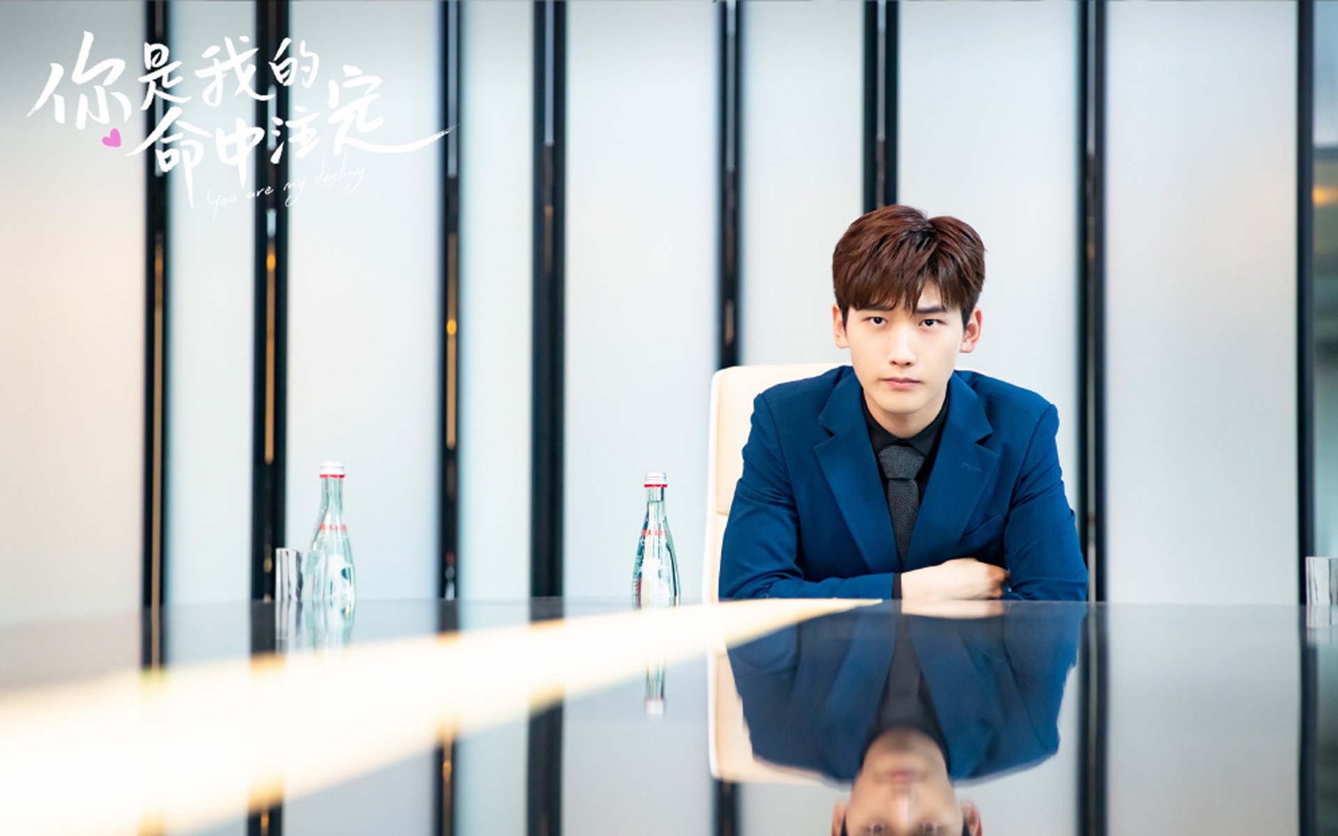 双面时空，从拜仁的恐怖机器到罗德里的指挥家艺术