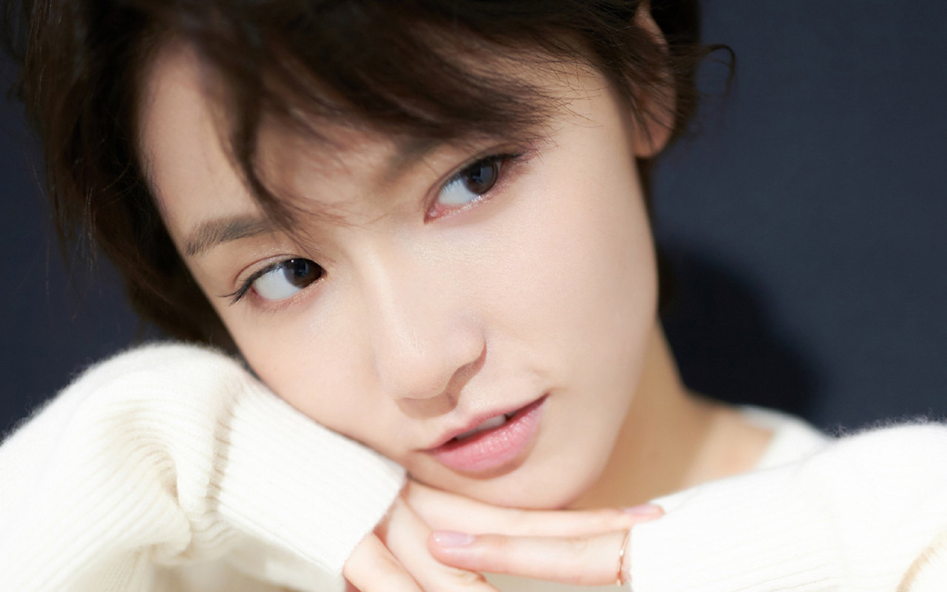 法比尼奥一夫当关，希腊用战术纪律掀翻摩纳哥的巨星逻辑