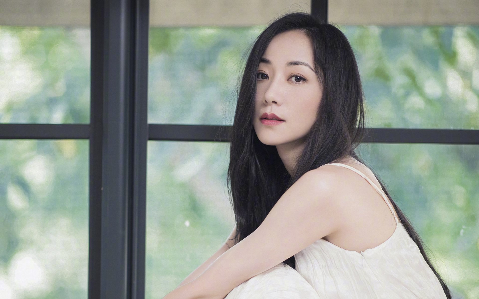 沙漠之风与伯纳乌星光，足球世界的偶然与必然