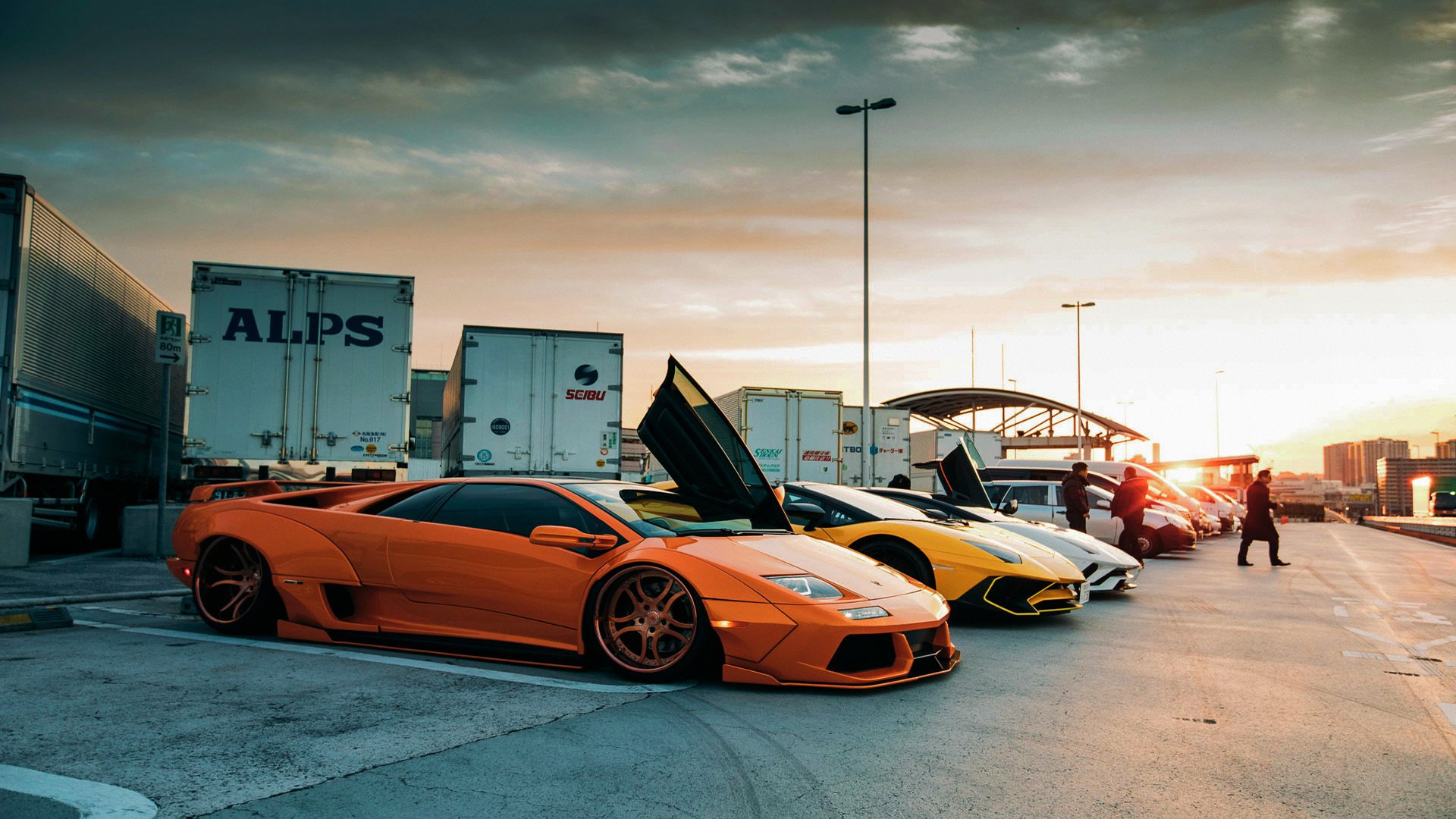 从格列兹曼的王者到洪都拉斯的奇迹，跨越时空的足球信仰