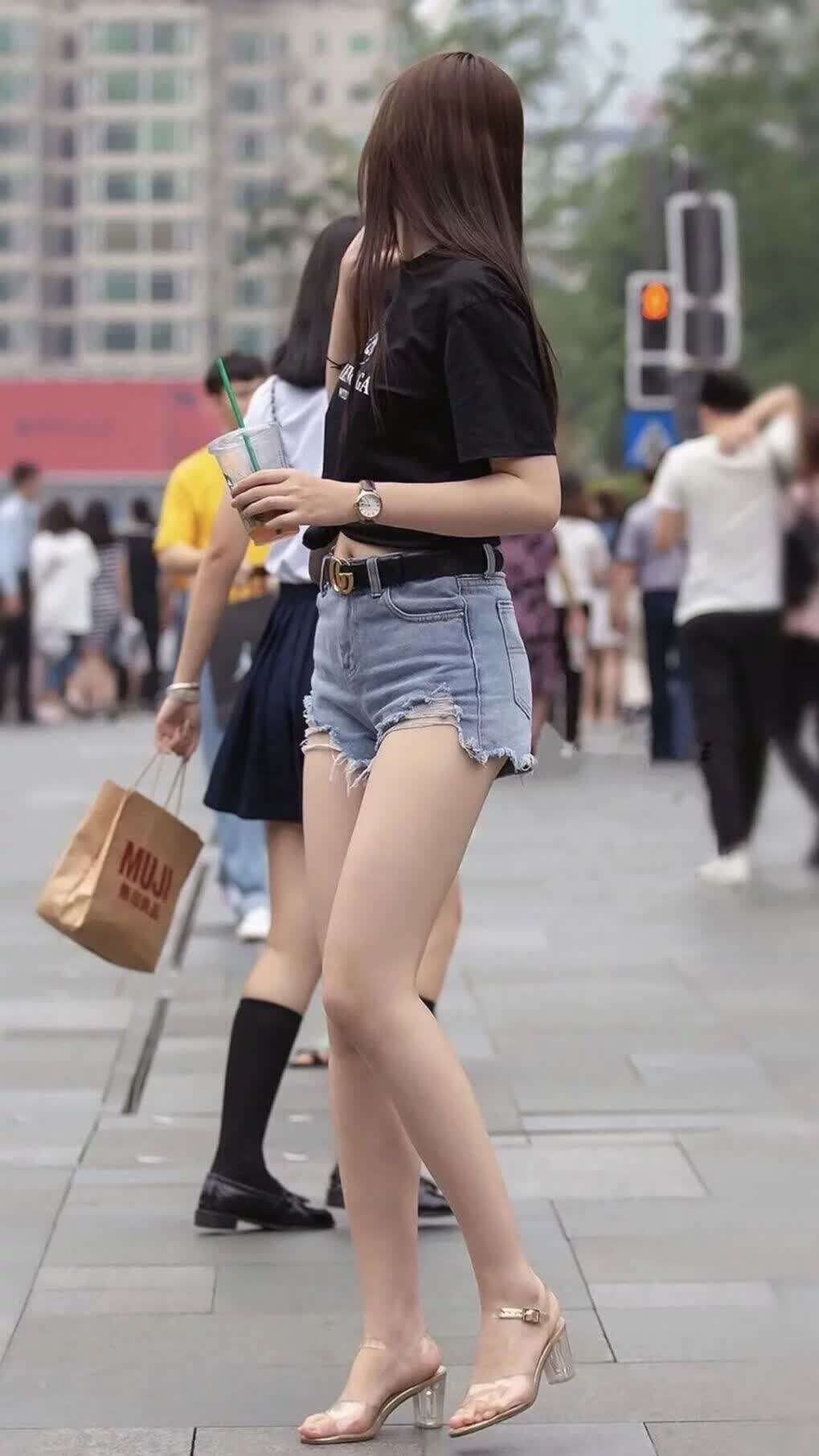 开云体育-那一眼的倒转，当哈基米的凝视胜过西班牙的狂潮